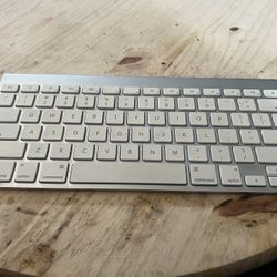 Wireless Keyboard For Apple 