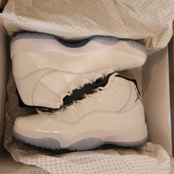 Mens Jordan 11 Ice Blue