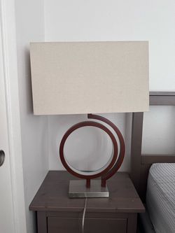 Table lamp