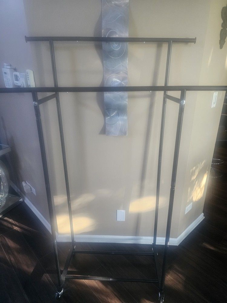 2 Rack Clothes Rack