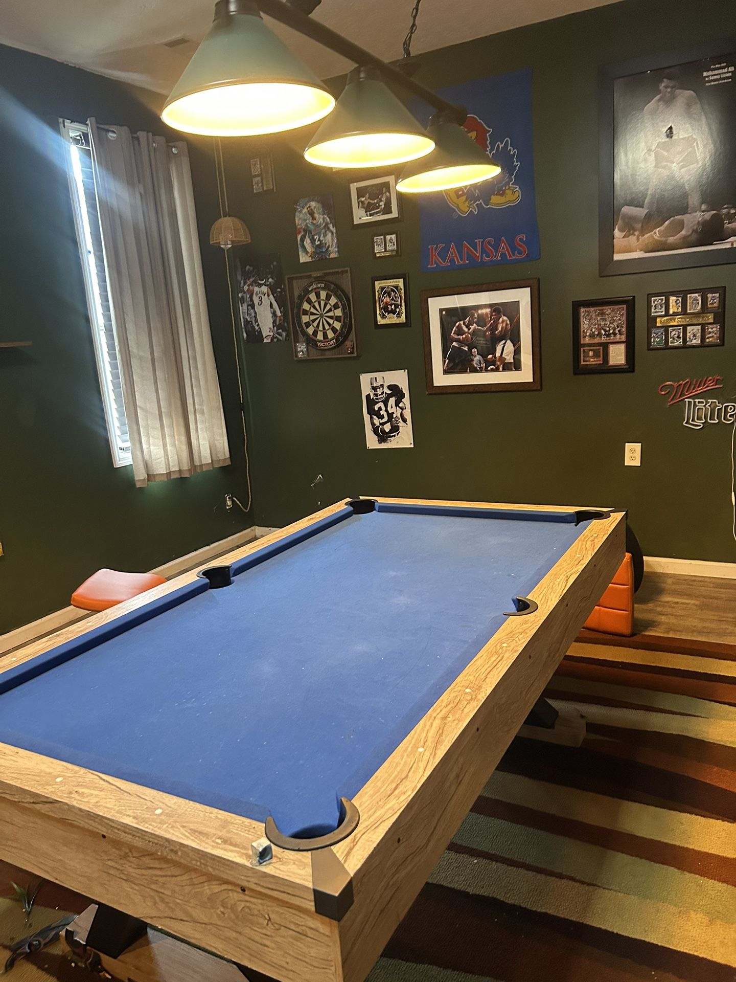 Pool table