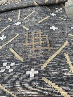 Rug