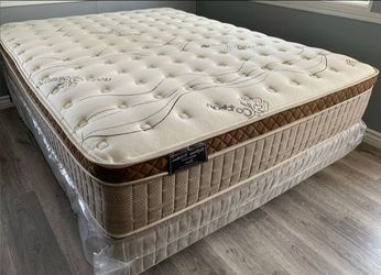 King Organic Cloud Edition Europillow Top 12inch Matres!!