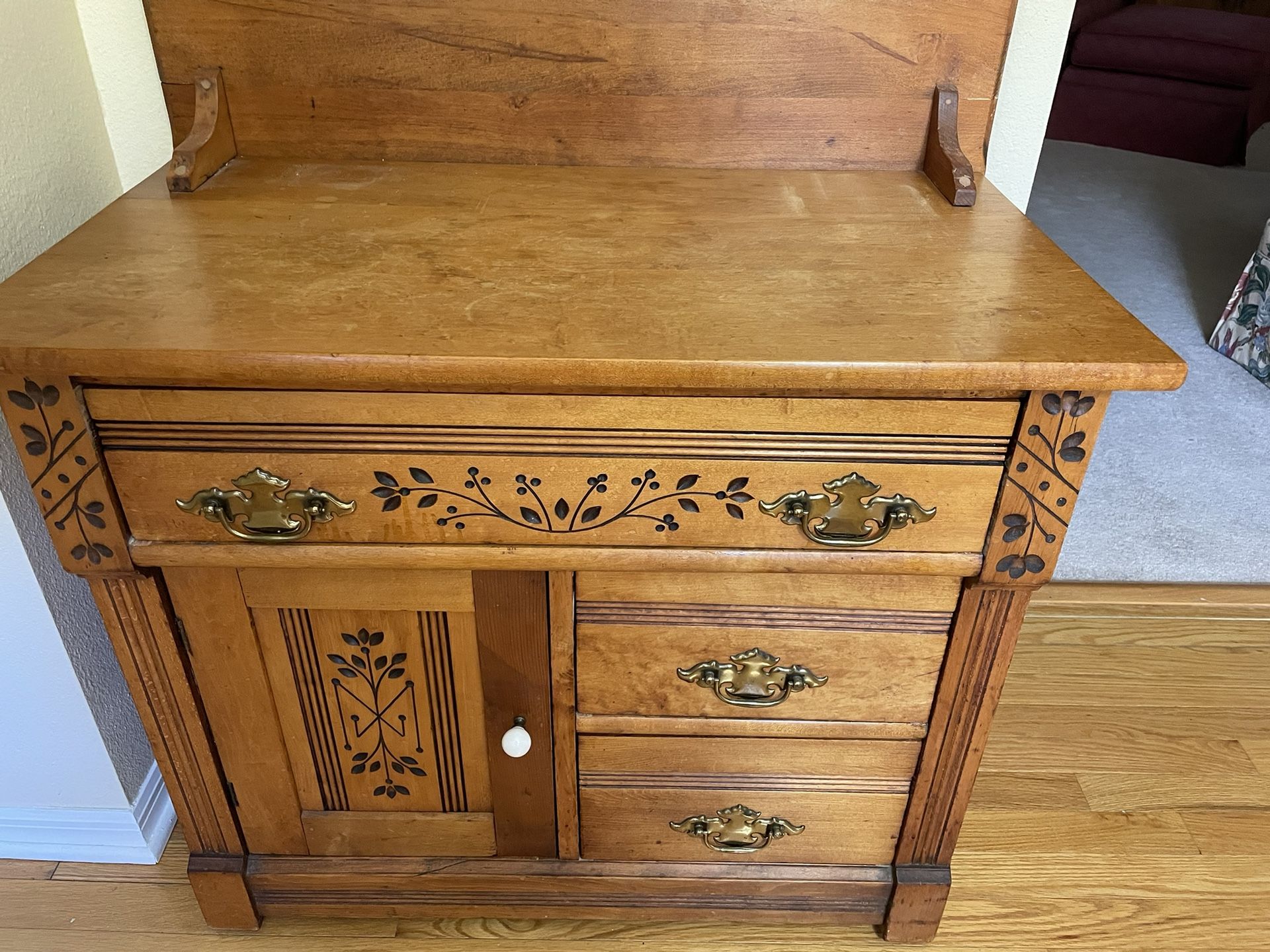 Antique Dry Sink