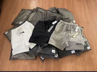 essential shorts