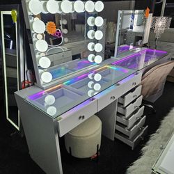 Brand  New Vanity W/ RGB Light 3 Top Dawers Hollywood Mirror Bluetooth $989 FREE LOCAL Delivery