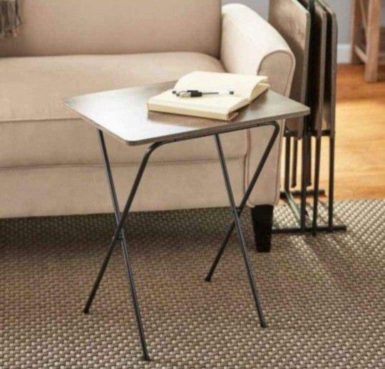 12 28 SET OF 8 Tv trays + Holder rustic brown. New