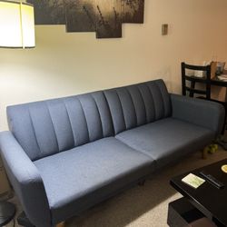 Couch / Futon