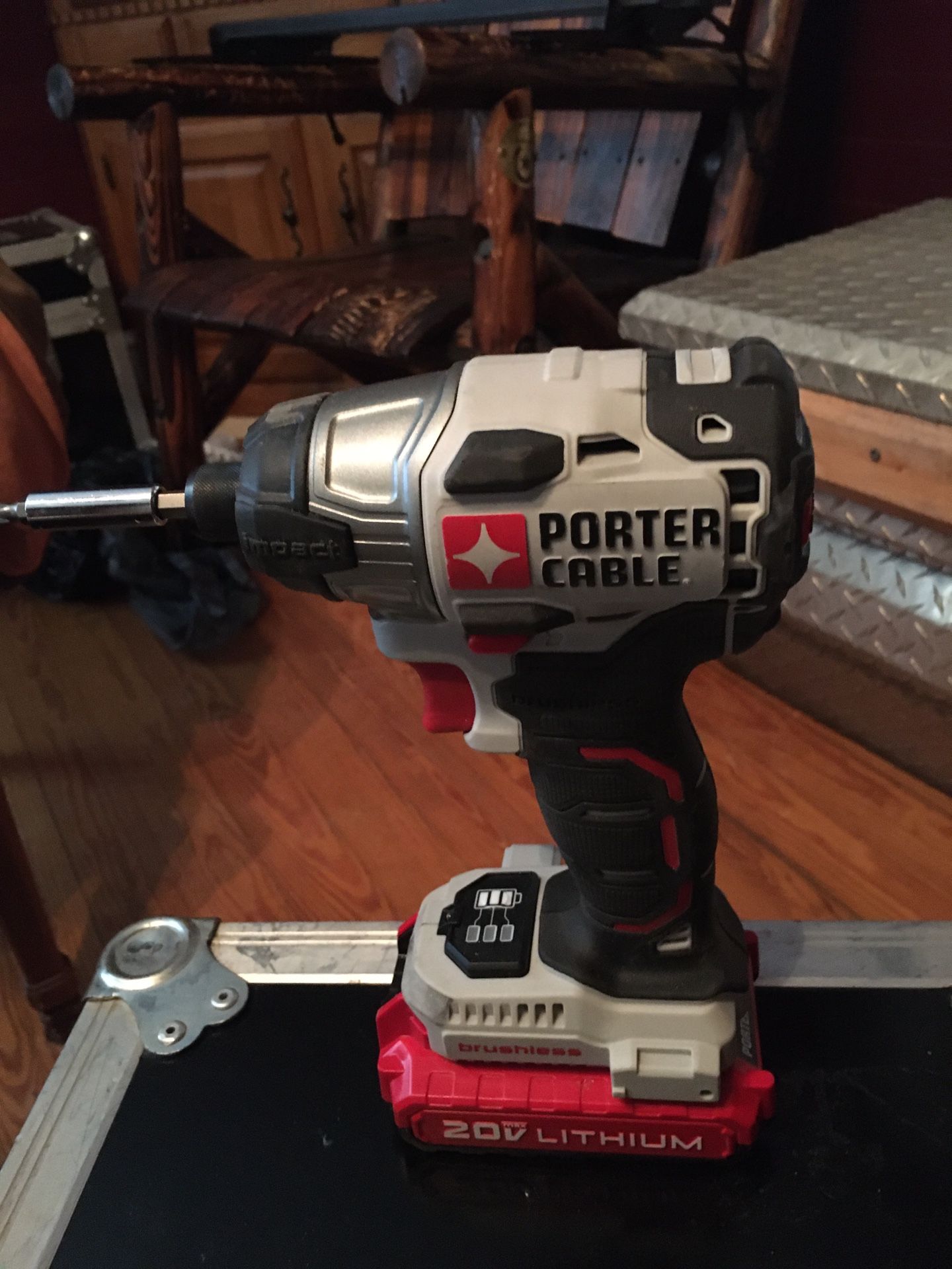 Porter cable empact driver with battery