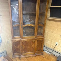 Glass hutch