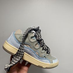 LANNVIN EUR 42