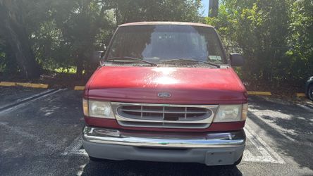 1999 Ford E350, V8 engine