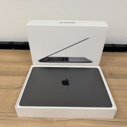 MacBook Pro 13 Inch 16GB 512GB SSD Only $399