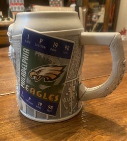 Vintage Philadelphia Eagles O.L.P. Super Bowl XXXIII ceramic beer stein. NWB