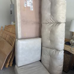 Cream / Off White Couch 