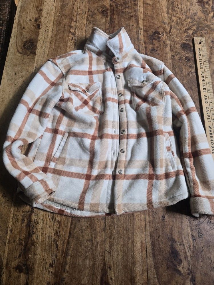 Woman's Flannel With Real Sheep's Skin Lining Medium Size