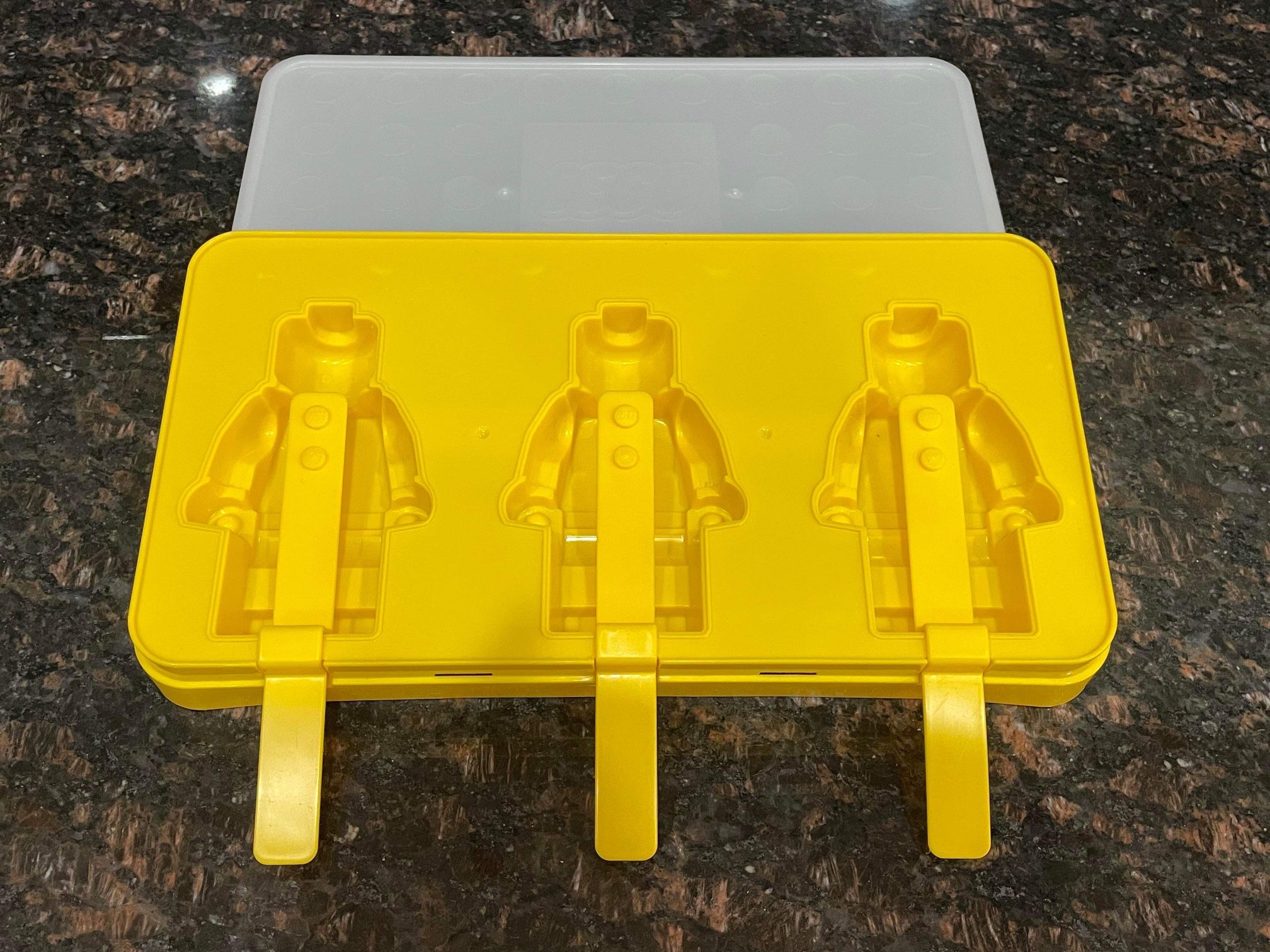Lego Minifigure Ice Lolli Pop Mold/Maker Set with Sticks- used- $15.00 Coral Springs 33071