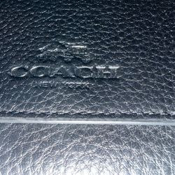 Brand new COACH trifold WALLET 💳