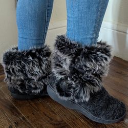 Women's Black Faux Fur Booties