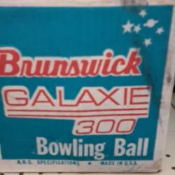 Galaxie 300 Ball 