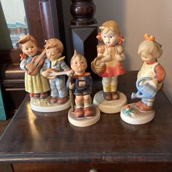 Goebel Hummel group of figurines