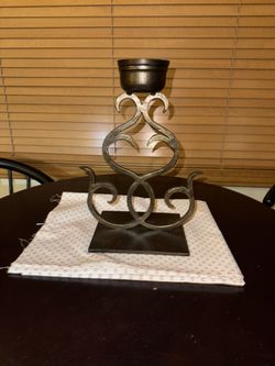 Metal Candle Holder