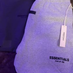 essentials shorts 