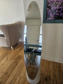 Modern Mirror Free Standing