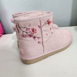 Uggs Pink Boots 