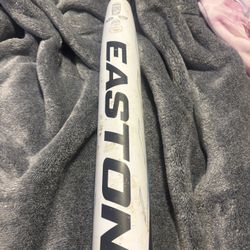 Softball Bat. Fastpitch 33-10