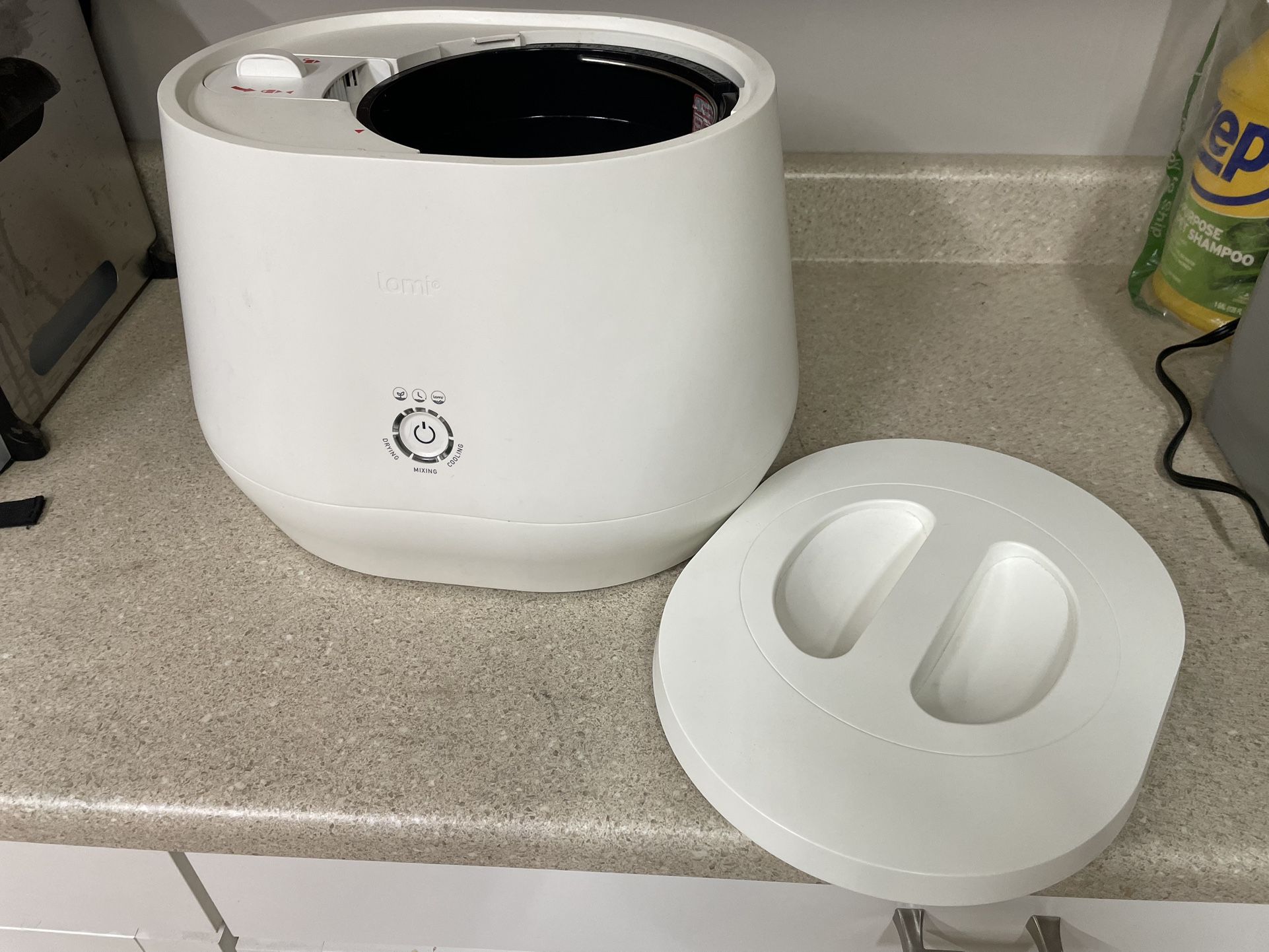 Lomi Kitchen Waste Composter