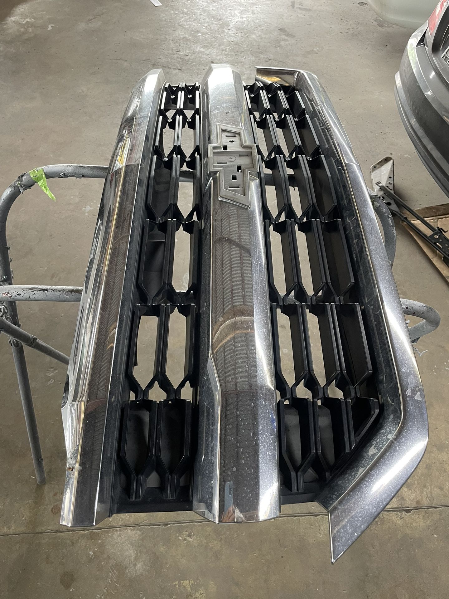 2016 Silverado Grill