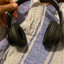 Beats Solo 4 