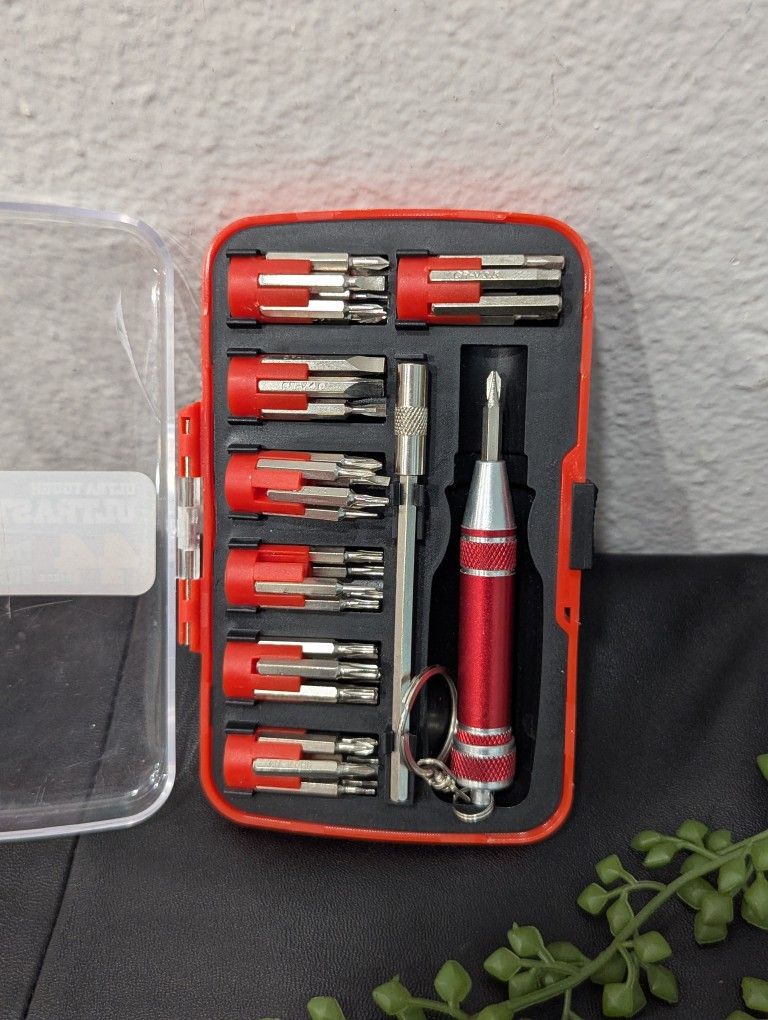 Ultra Tough Ultra steel 44pc. Precision Screwdriver Bits Set