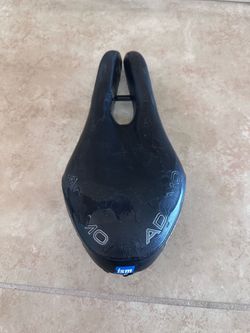 **FREE** Adamo Prologue no-nose saddle