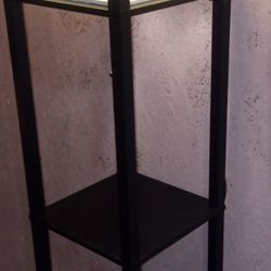 5ft Tall Black Lamp And Shelves 