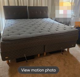 Duxiana DUX 8008 Eastern King Bed + Leather Flex Reclining Headboard $6,500 OBO