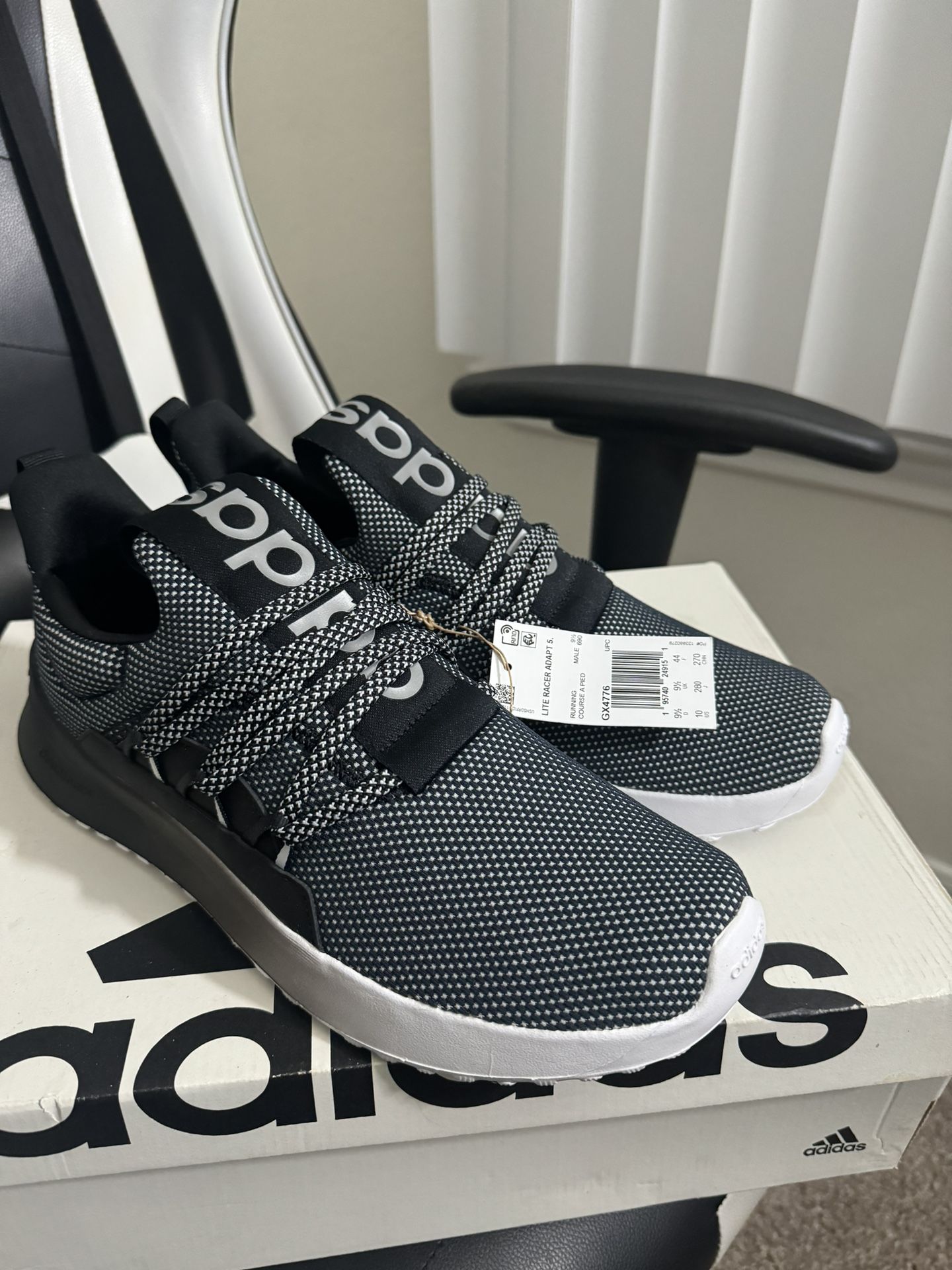 Adidas Lite Racer Adapt 5.0 Size 10 Never Worn!