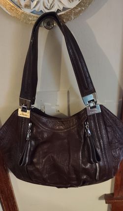 B. MAKOWSKY LEATHER PURSE