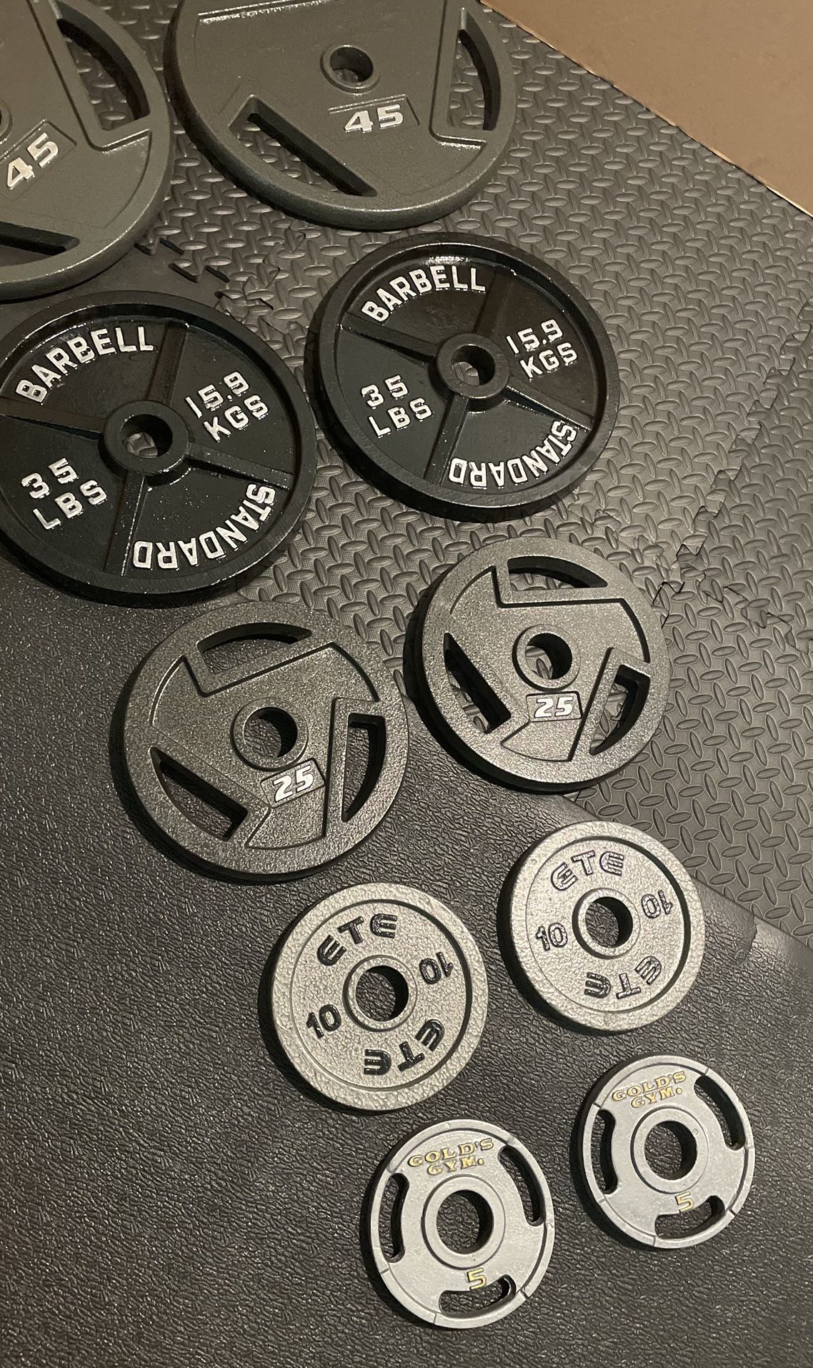 BRAND NEW Olympic Weights Plates Set. Total weight 240#