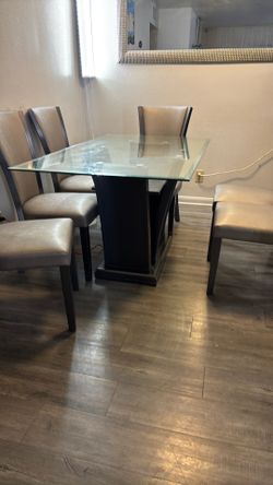 Table with all chairs