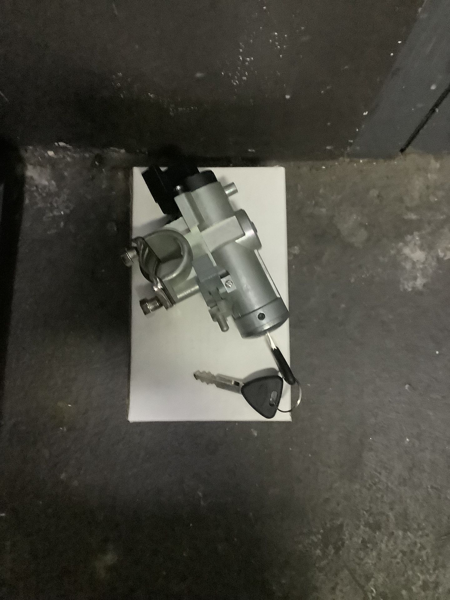 New Ignition Switch With Lock Cylinder Ford Escort, Mercury Tracer