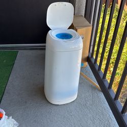 Diaper Genie In Great Condition 