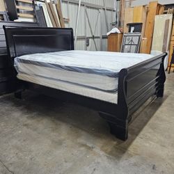 Queen Bed And Mattress 