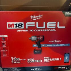 Milwaukee M18 FUEL ONE-KEY 18V Li-lon Brushless Cordless 3/4 in