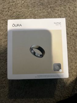 Oura Ring 5 Gold Size 7