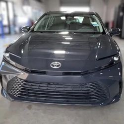 🚗 2025 TOYOTA CAMRY LE HYBRID 🌱