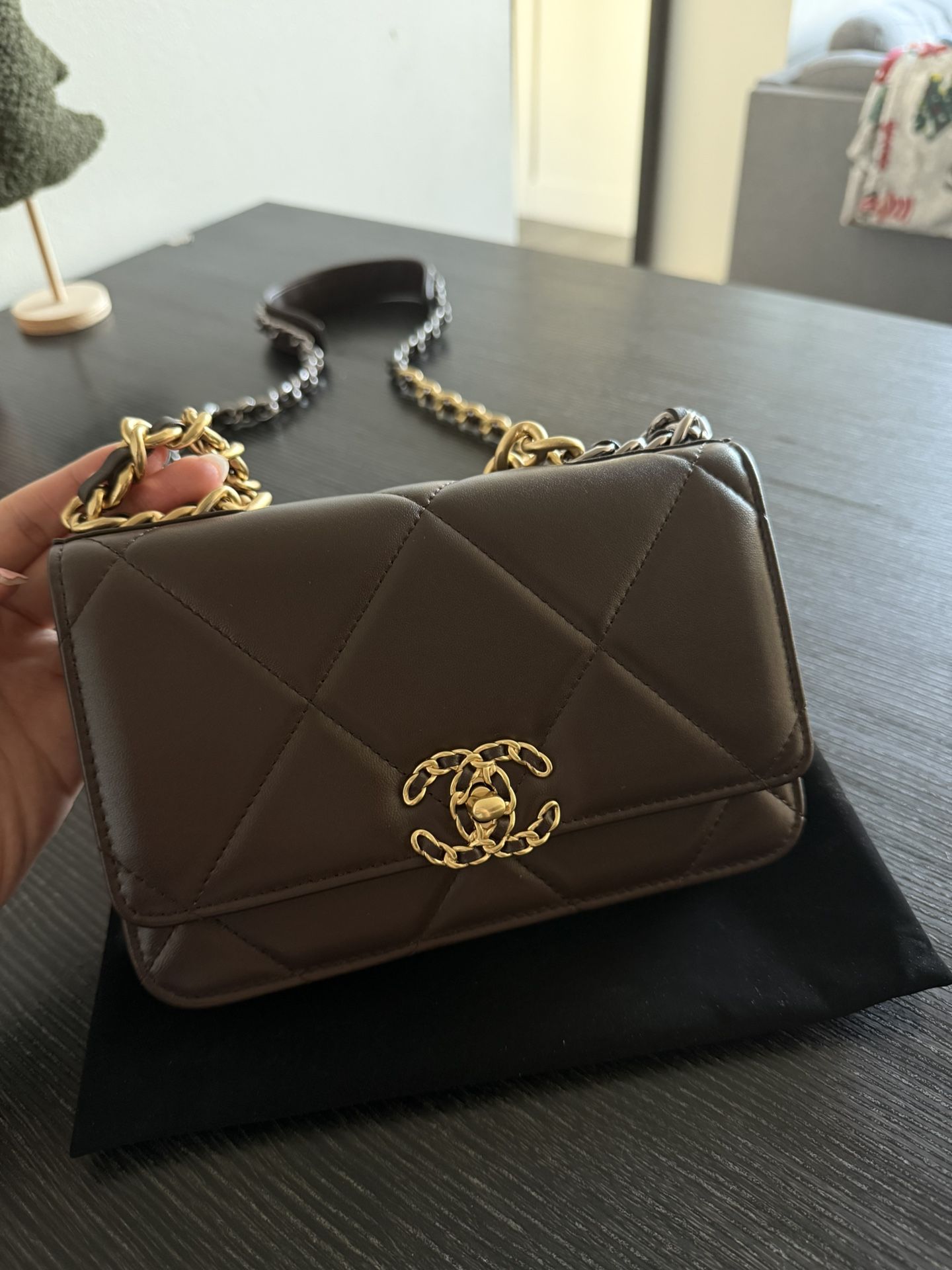 CHANEL 19 WOC Brown Leather Bag