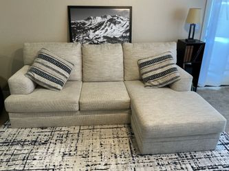 Like New Sectional Sofa w/ Chaise — Neutral Beige