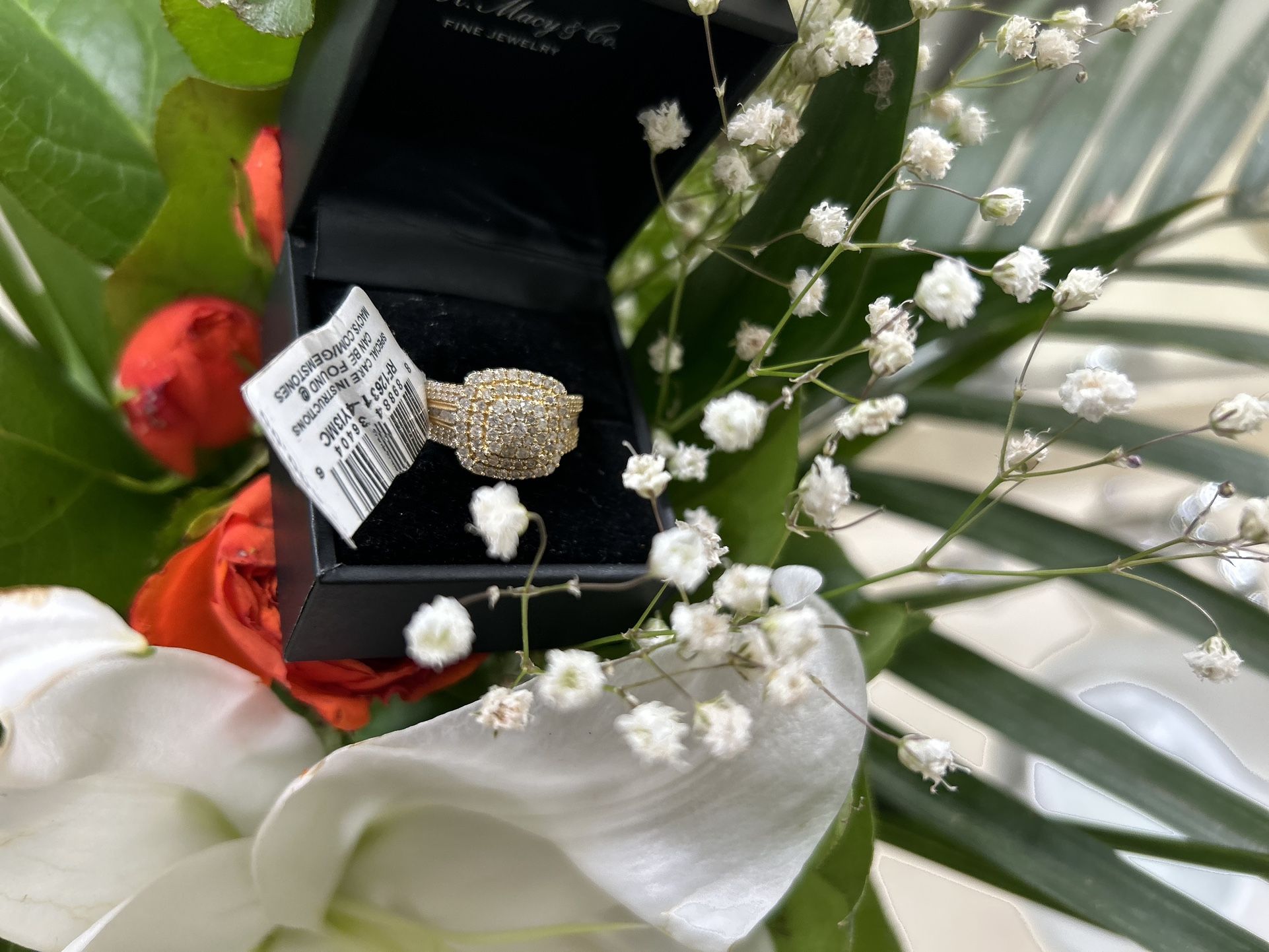 Women Ring New 🆕 Beautiful Ring. 799$